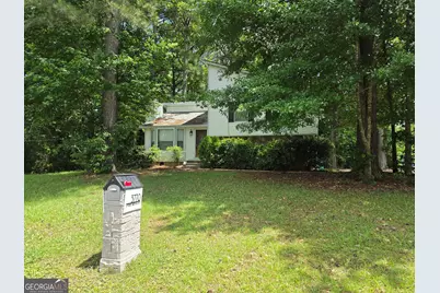 3770 Cherie Glen Road, Snellville, GA 30039 - Photo 3