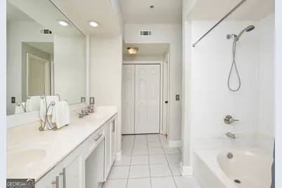 3777 Peachtree Road NE #1416, Atlanta, GA 30319 - Photo 31