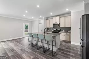 6830 Lancaster Xing, Flowery Branch, GA 30542 - Photo 21