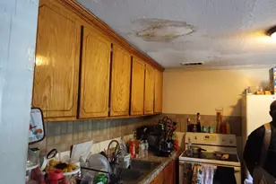 511 Greene St, Darien, GA 31305 - Photo 5