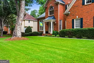 540 Sheringham Ln, Johns Creek, GA 30005 - Photo 3