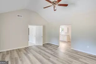 114 Lyla Ln, Canon, GA 30520 - Photo 5