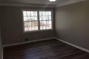 80 Homestead Pl, Rex, GA 30273 - Photo 9