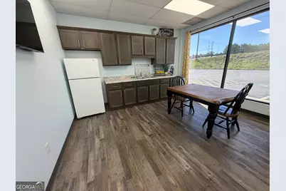 1111 Hillcrest Parkway, Dublin, GA 31021 - Photo 5