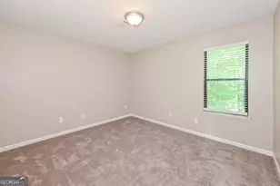 1618 Golf Overlook, Stone Mountain, GA 30088 - Photo 17