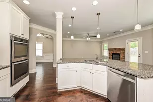 4840 Chickadee Ln, Ellenwood, GA 30294 - Photo 5
