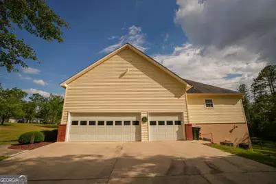 1615 James Wilson Drive, Vidalia, GA 30474 - Photo 3