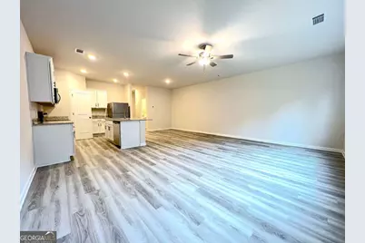 4113 Oakwood Ter Court, Oakwood, GA 30566 - Photo 11