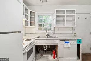 790 Slaton St, Forest Park, GA 30297 - Photo 11