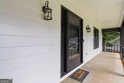 1539 Ridgeland Court SW, Lilburn, GA 30047 - Photo 5