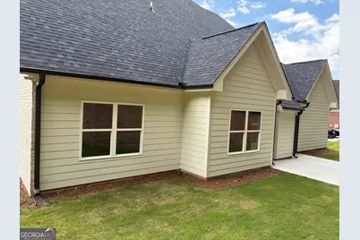 5624 Shamrock Lane, Douglasville, GA 30135 - Photo 3
