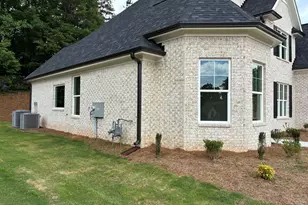 5624 Shamrock Ln, Douglasville, GA 30135 - Photo 5