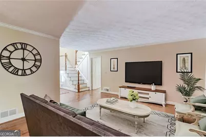 420 Taberwood Way, Roswell, GA 30076 - Photo 3