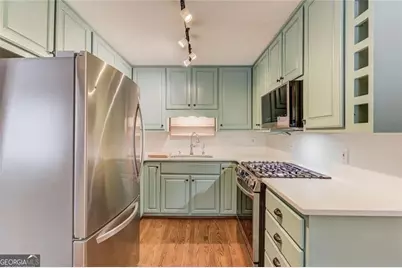 420 Taberwood Way, Roswell, GA 30076 - Photo 5