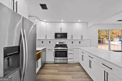 6265 Gemstone Court, Atlanta, GA 30349 - Photo 9