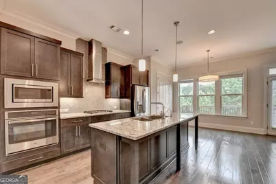 2154 Prestwick Court #31, Atlanta, GA 30319 - Photo 5