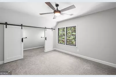 140 N Bluff, Alpharetta, GA 30004 - Photo 29
