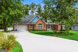 104 Fairway Dr, Kingsland, GA 31548 - Photo 3