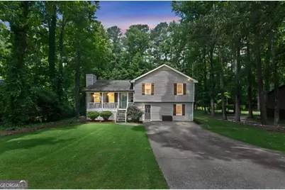 5627 Pinedale Circle, Sugar Hill, GA 30518 - Photo 3