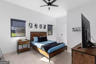 2017 Memorial Dr SE, Atlanta, GA 30317 - Photo 31