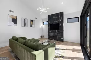 2017 Memorial Dr SE, Atlanta, GA 30317 - Photo 15