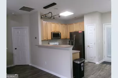 1393 Raven Rock Trail NW, Kennesaw, GA 30152 - Photo 5