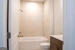 136 Creekside Ct, Griffin, GA 30223 - Photo 23