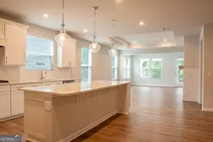 136 Creekside Ct, Griffin, GA 30223 - Photo 5