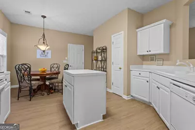 213 Colony Center Drive, Woodstock, GA 30188 - Photo 17