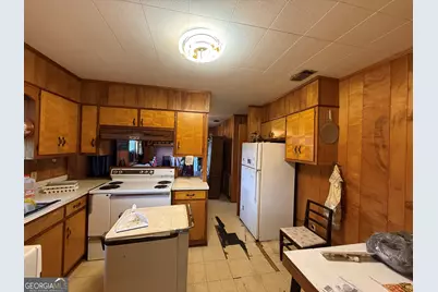 634 Lake Chapel Church Rd, Odum, GA 31555 - Photo 11