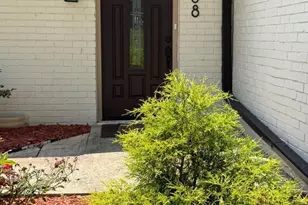 1208 Golden Cir SW, Lilburn, GA 30047 - Photo 3