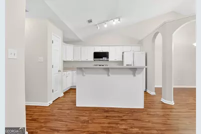 230 Courtyard Drive, Newnan, GA 30265 - Photo 7