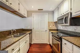 3481 Lakeside Dr NE, Atlanta, GA 30326 - Photo 7