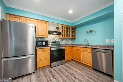 6520 Roswell Road #23, Atlanta, GA 30328 - Photo 13