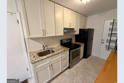 99 Norwood Avenue NE #B, Atlanta, GA 30317 - Photo 9