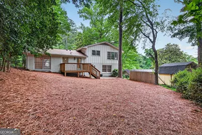 2037 Longview Way, Chamblee, GA 30341 - Photo 27
