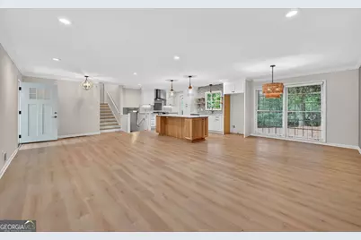 2037 Longview Way, Chamblee, GA 30341 - Photo 7