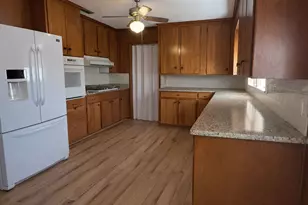 108 Sunnymeade Dr, Valdosta, GA 31605 - Photo 3