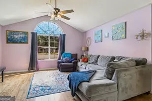1343 Loblolly Dr, Hinesville, GA 31313 - Photo 3
