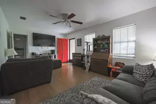 462 W Tollison St, Baxley, GA 31513 - Photo 5
