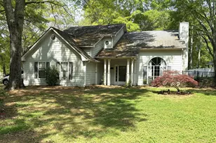 223 Lacey Ln, Winder, GA 30680 - Photo 1