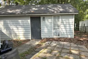 223 Lacey Ln, Winder, GA 30680 - Photo 37