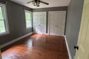200 Meadovista Dr, Griffin, GA 30224 - Photo 9