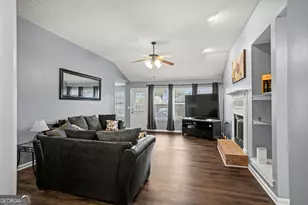 1805 Blair Ct, Hinesville, GA 31313 - Photo 11