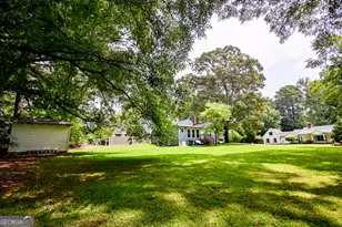2638 Brown Cir SE, Smyrna, GA 30080 - Photo 15