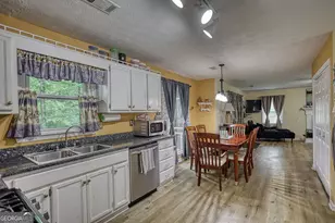 9195 Scarlett Dr SW, Covington, GA 30014 - Photo 15