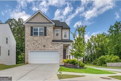 122 Silver Birch Pass, Newnan, GA 30265 - Photo 1