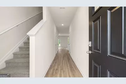 2052 Crossing Road, Stone Mountain, GA 30088 - Photo 3