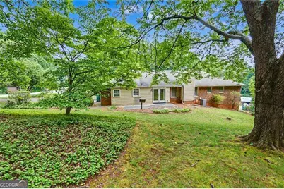 391 Beaumont Drive, Stone Mountain, GA 30087 - Photo 21