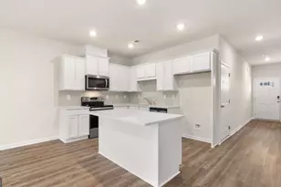 2054 Crossing Rd, Stone Mountain, GA 30088 - Photo 5